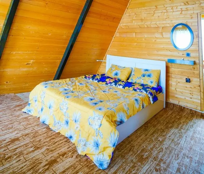 کلبه سه خوابه استخردار آبگرم دیلاچیک