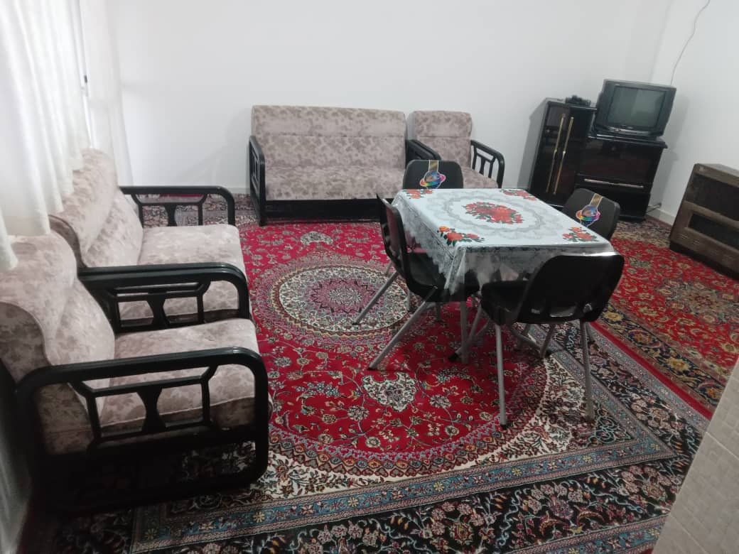 آپارتمان یک خوابه جنگلی ۴۴