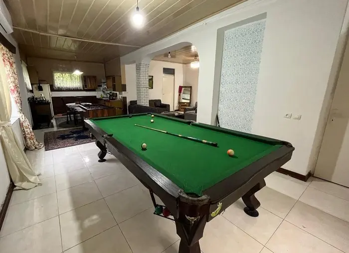 ویلا دوخوابه استخردار آبگرم باغ آیین