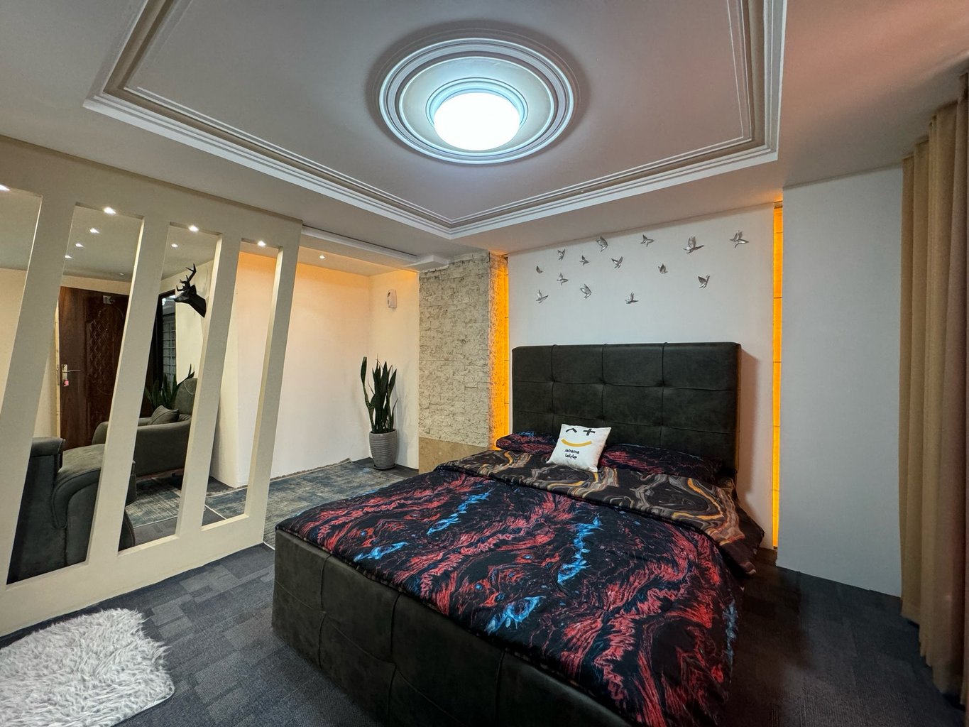 فلت جکوزی دار بهاران 5 پونک