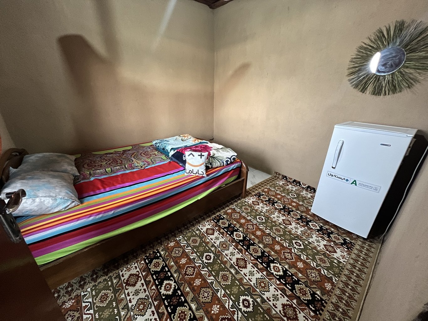 اقامتگاه سنتی یک خوابه گل باغ باران - واحد پامچال