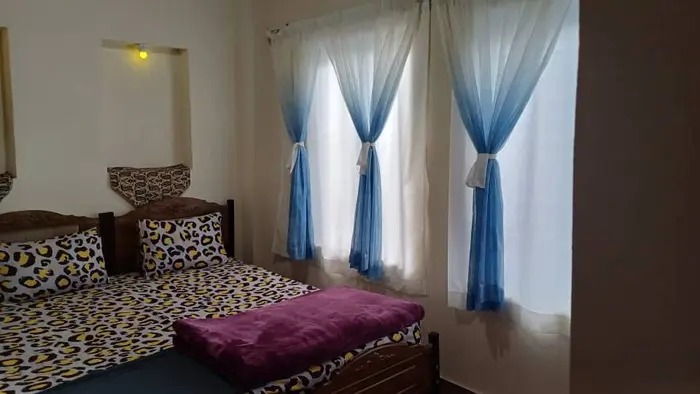 بوم گردی قائم - واحد 4