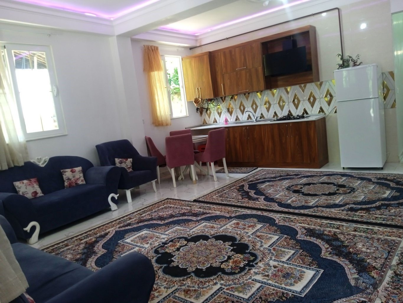 دوخوابه بهمن زیرانی