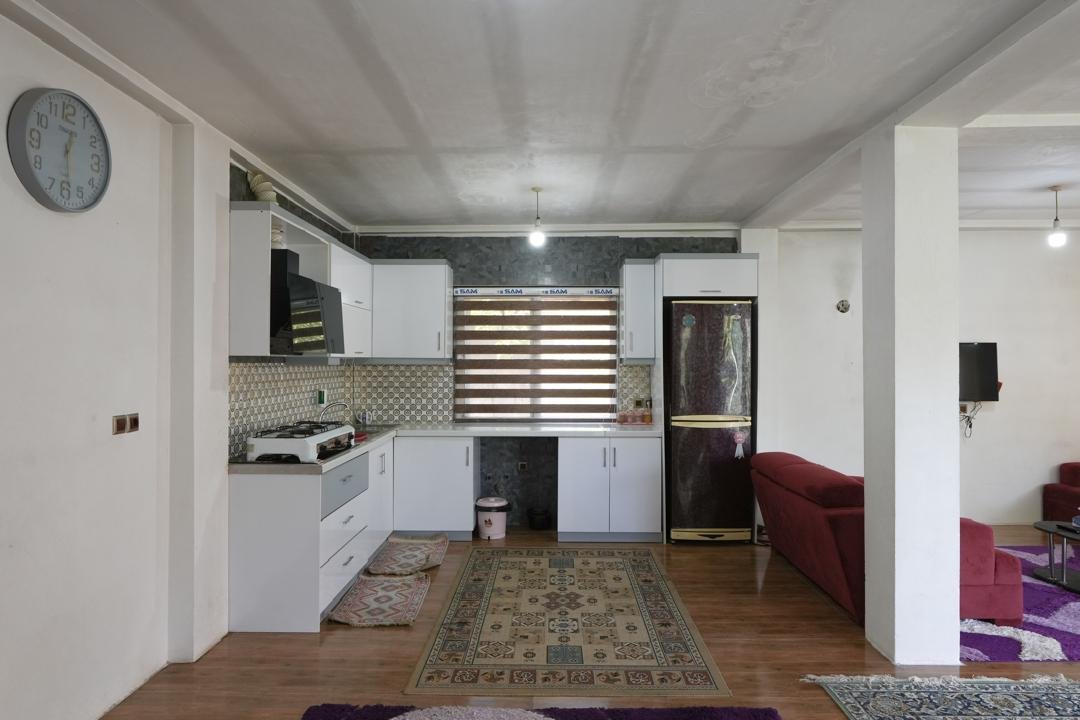 یک خوابه شیشه ای آبشار