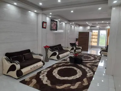 سوئیت فلت بام دار احمد