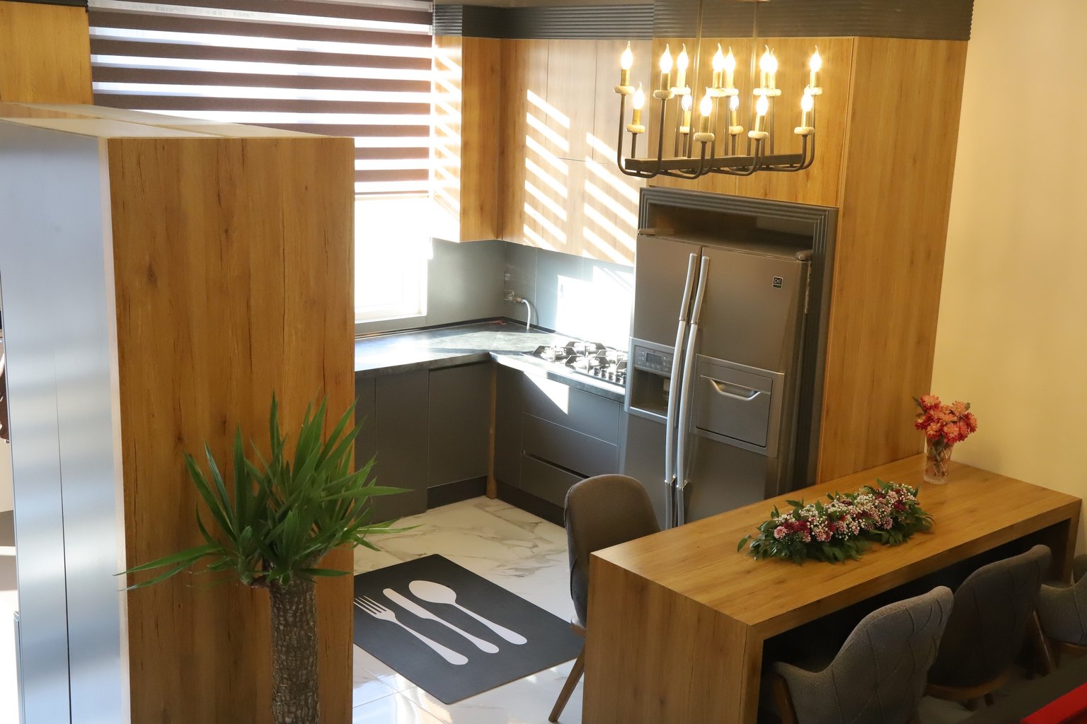 ویلا سه خوابه استخردار آبگرم الماس سرخ