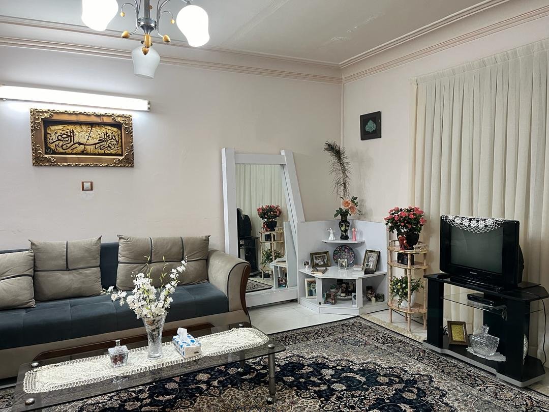 آپارتمان یک خوابه لاکانی