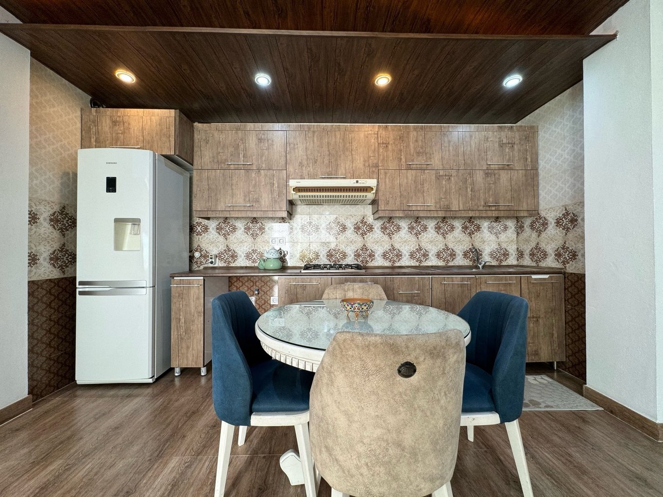 یک خوابه ساحلی افرا