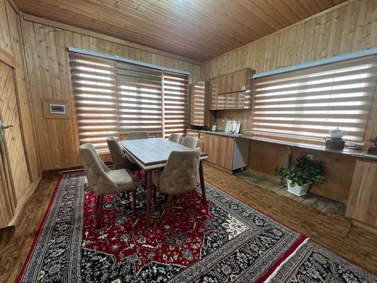 کلبه چوبی زیبا دربست فول امکانات ماسال