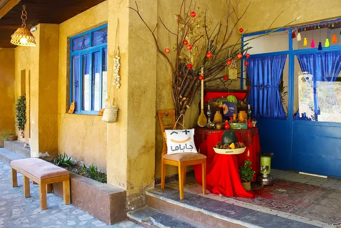 بوم گردی فردخت - واحد آقاجان