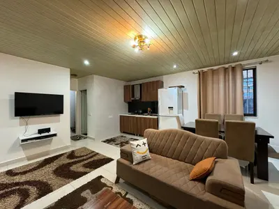 ویلا سه خوابه باغ پاسداران