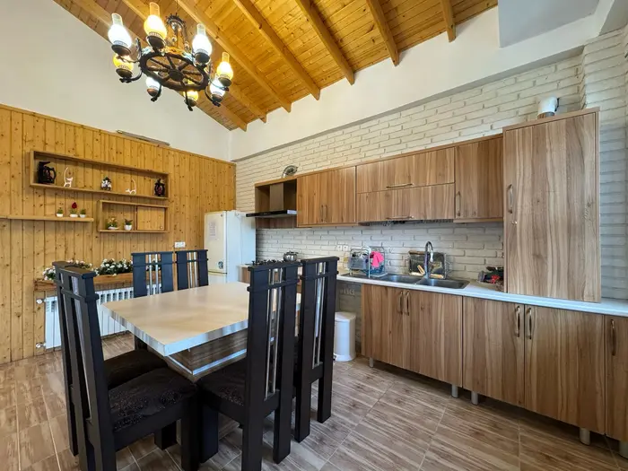 ویلا دوخوابه ساحلی قوی سپید