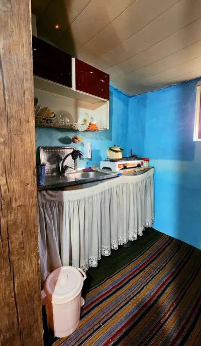 کلبه دوخوابه چوبی حامد