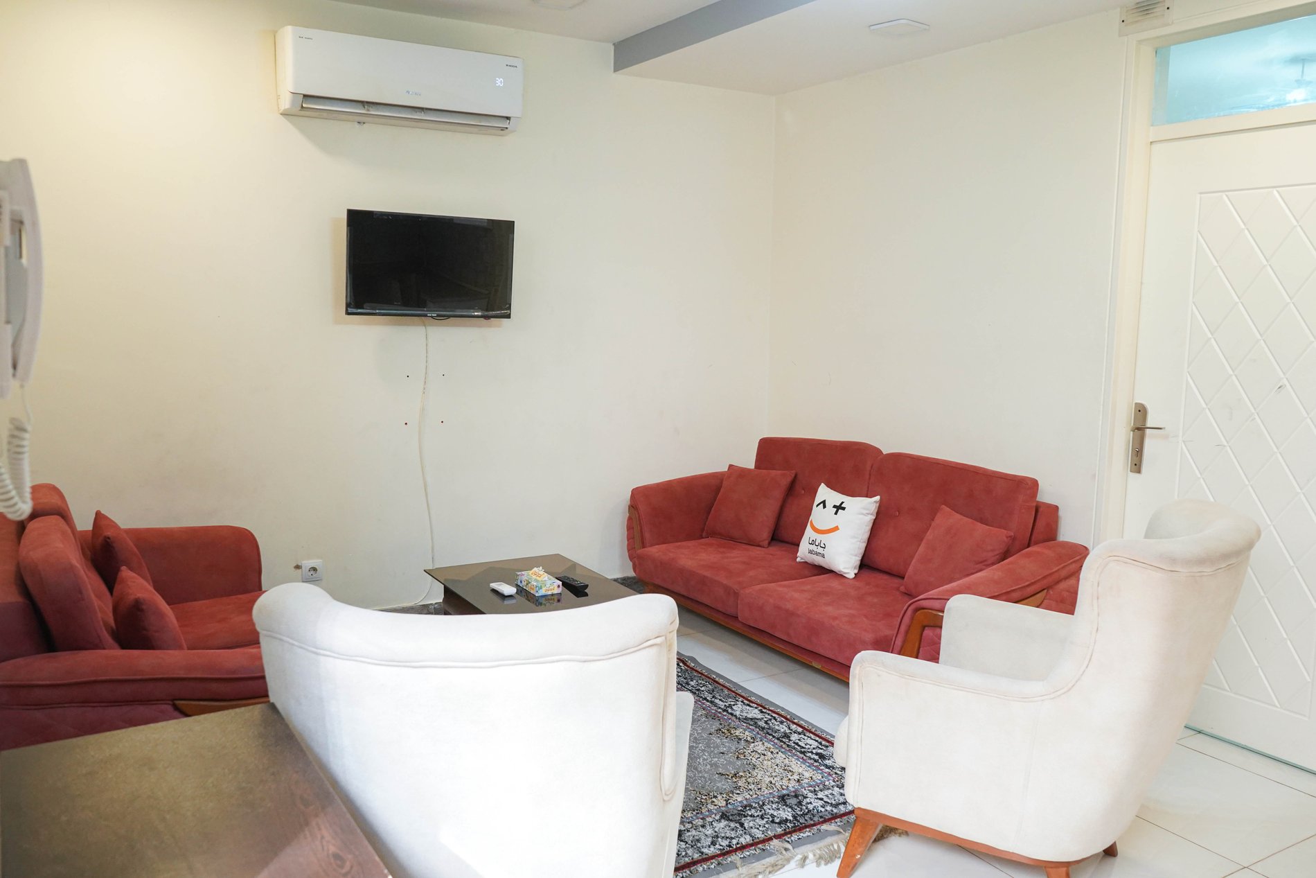 آپارتمان دوخوابه دنا ستارخان - واحد 2