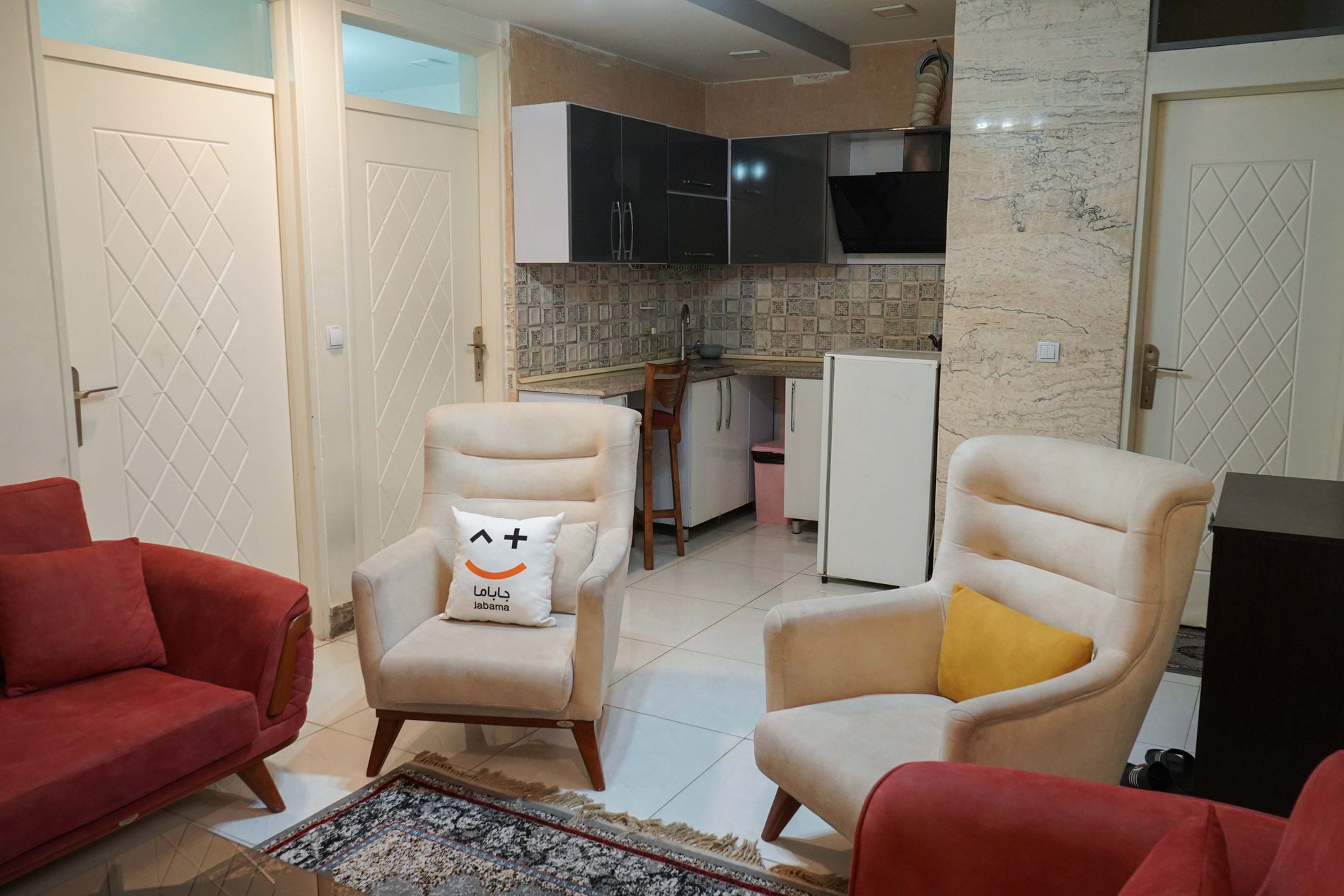 آپارتمان دوخوابه دنا ستارخان - واحد 2