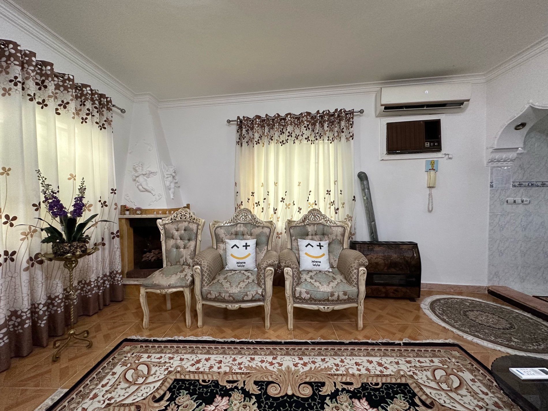 ویلا دوخوابه کوهستانی کرمی