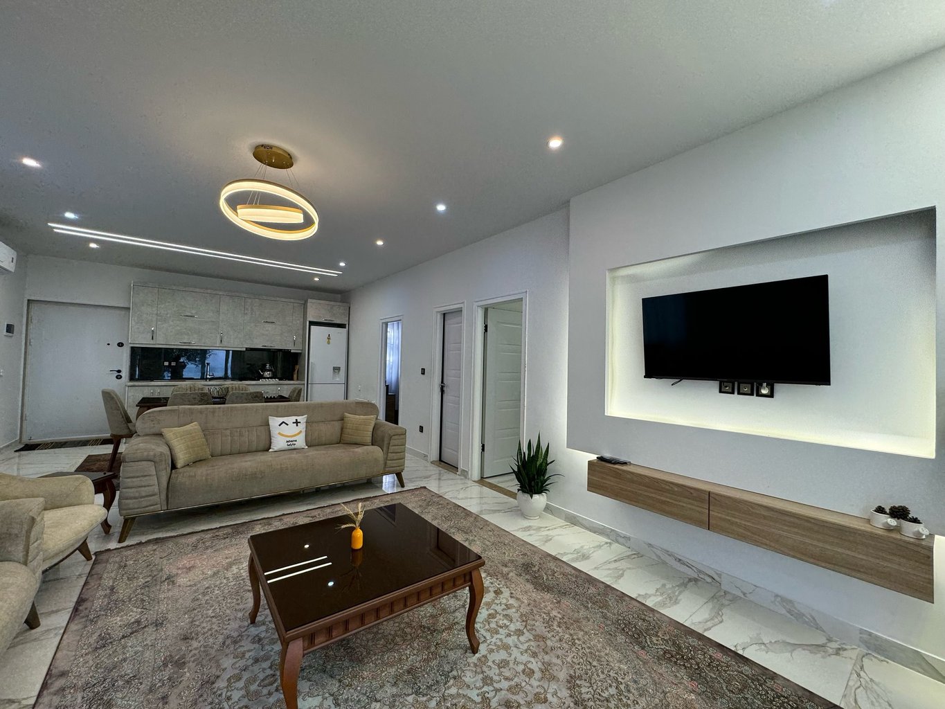 ویلا دوخوابه ساحلی ورنا