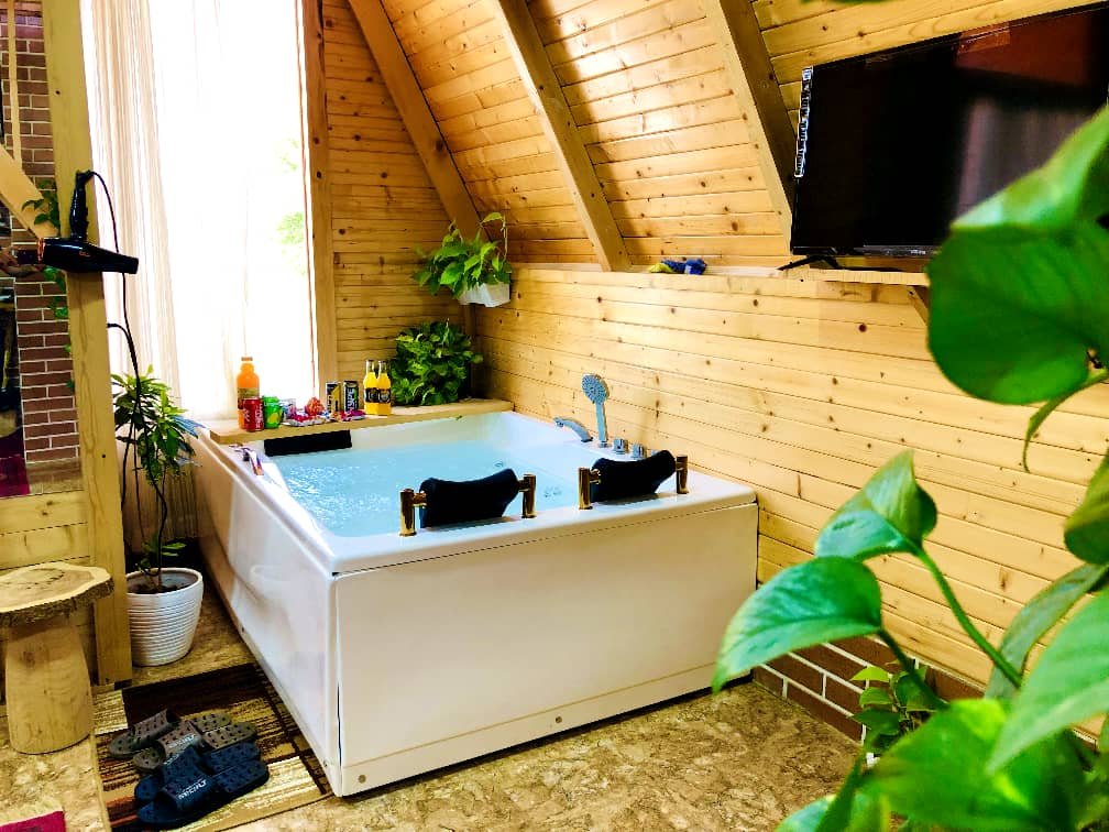 یک خوابه جکوزی دار سوئیسی سالار 2