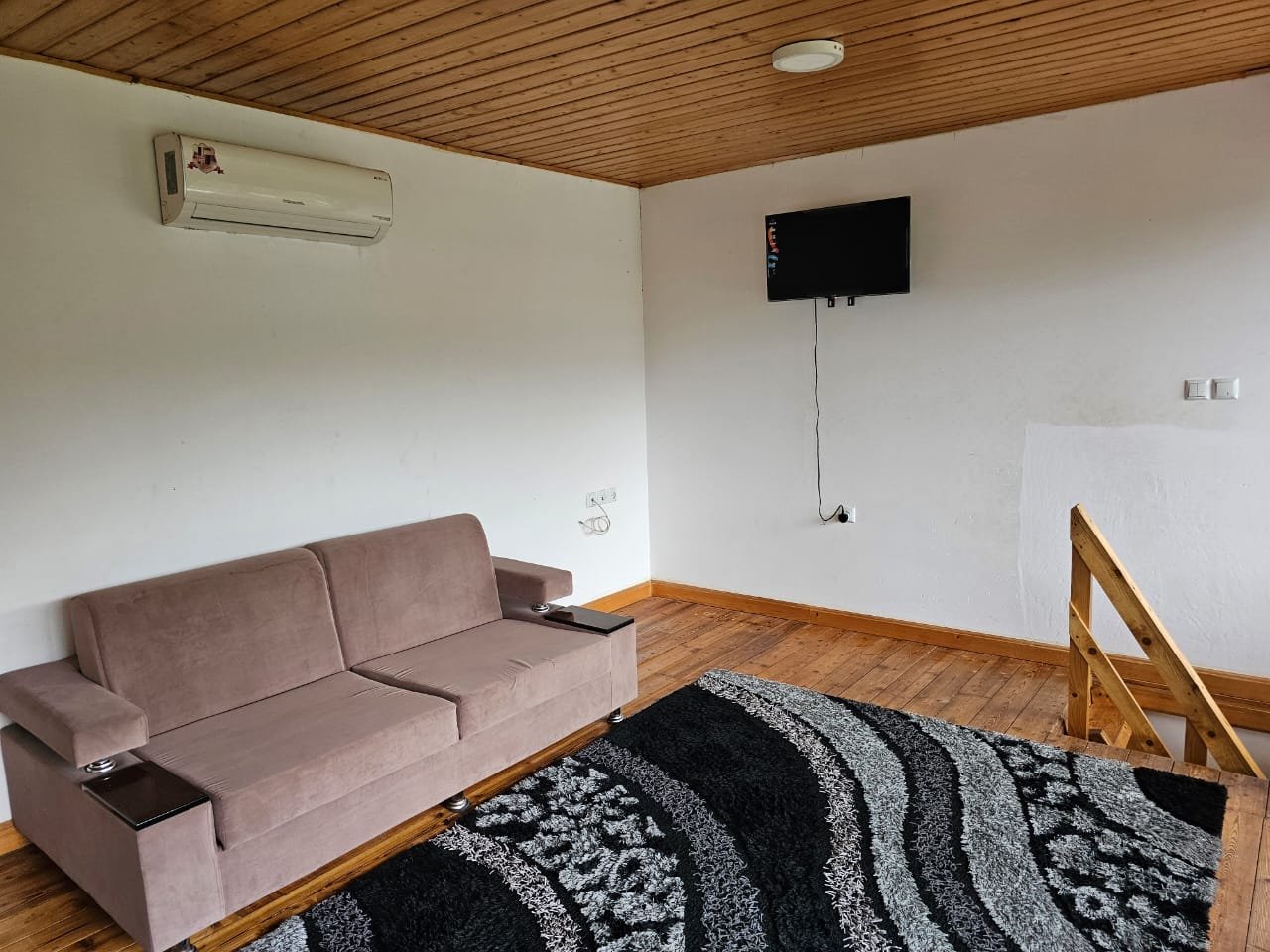 کلبه دوخوابه پنولاژ سنتی