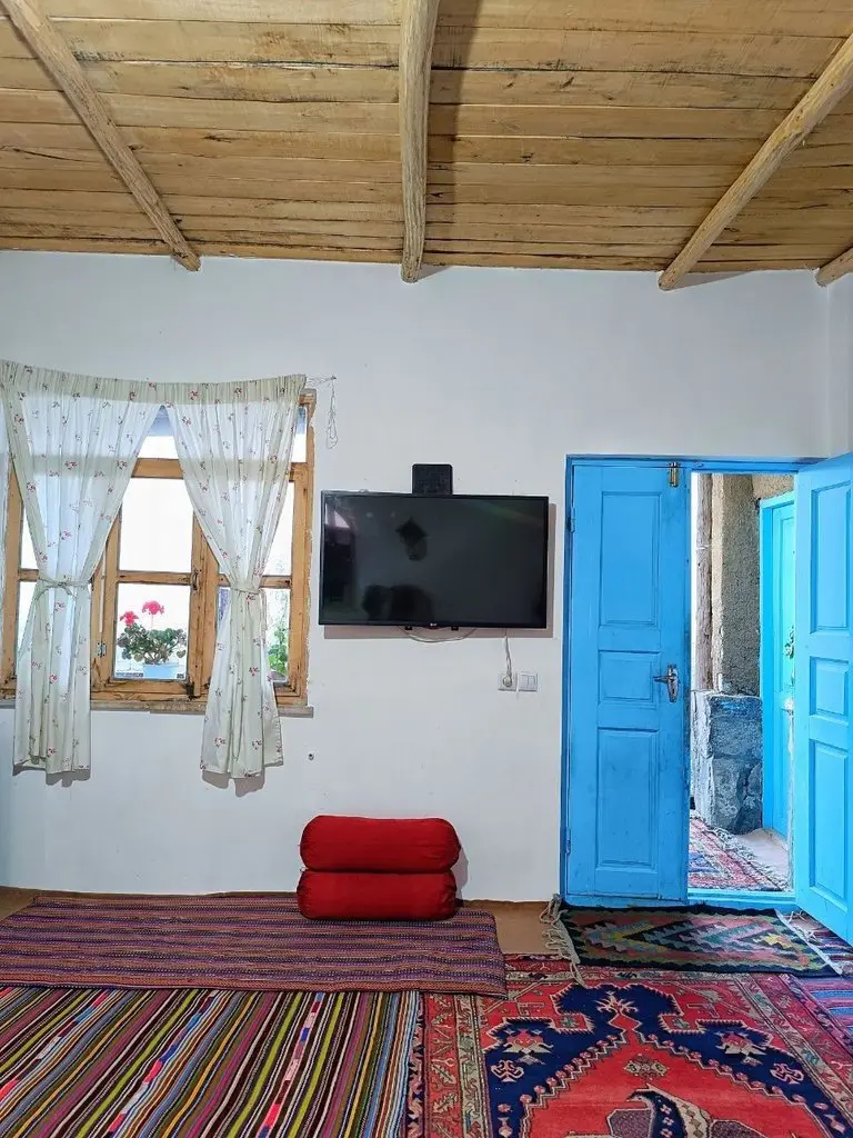 بوم گردی یک خوابه ساری بلاغ واحد خاطره