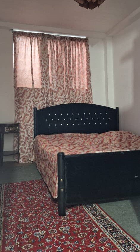 یک خوابه آن سوی مه