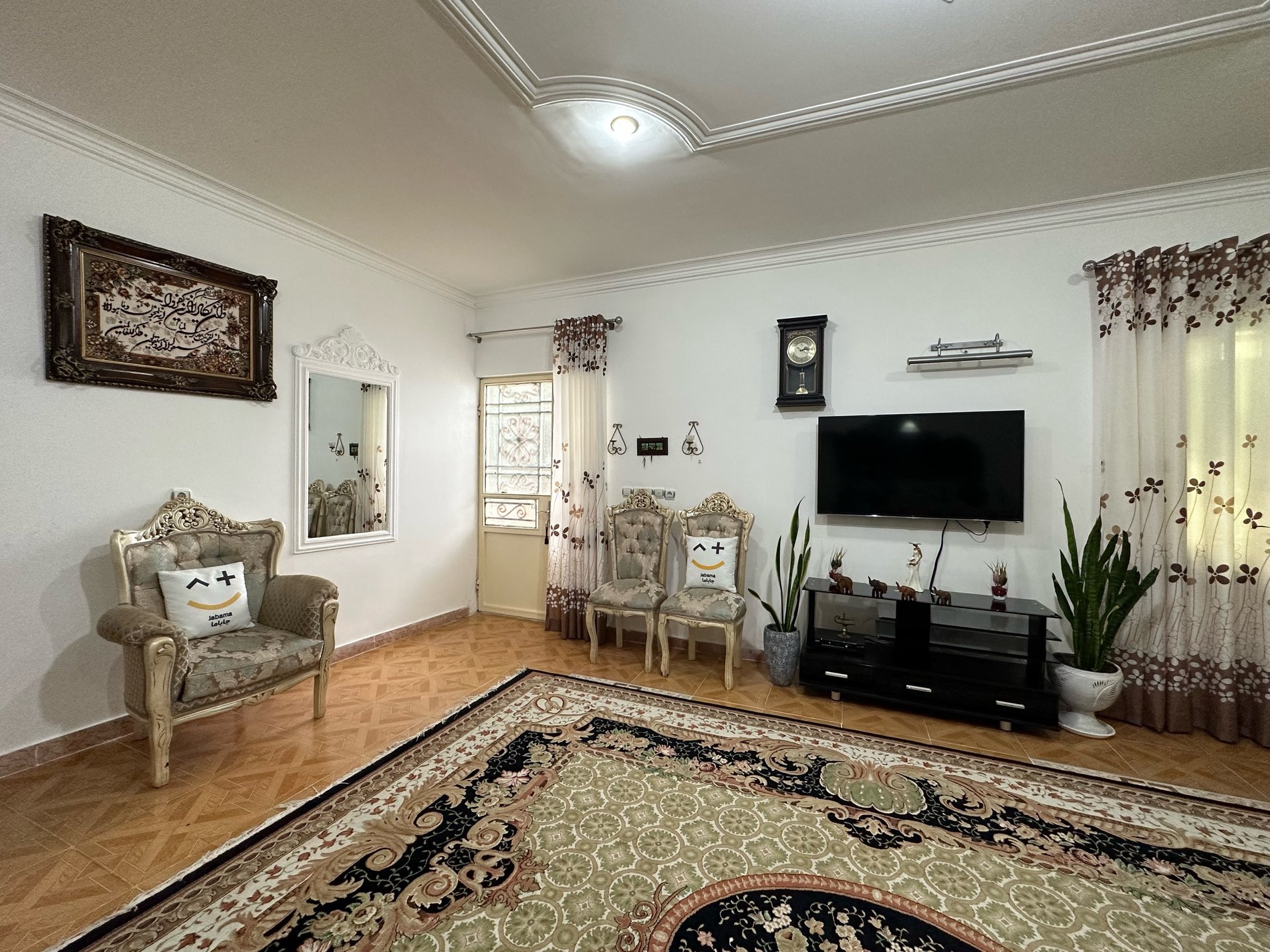 ویلا دوخوابه کوهستانی کرمی