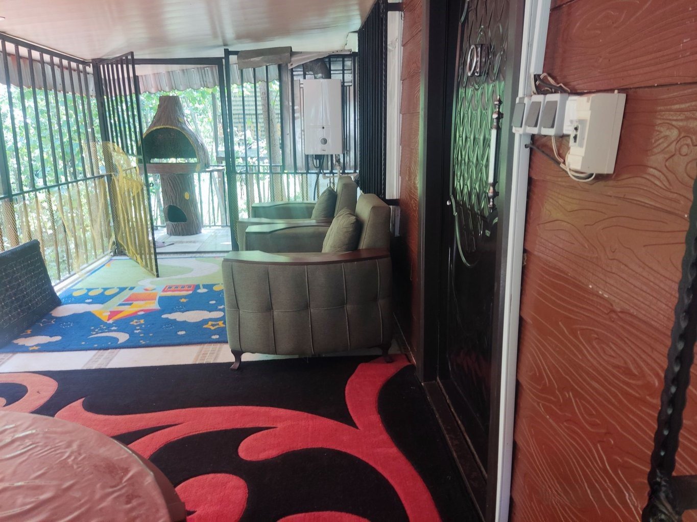 کلبه یک خوابه جنگلی جوارم