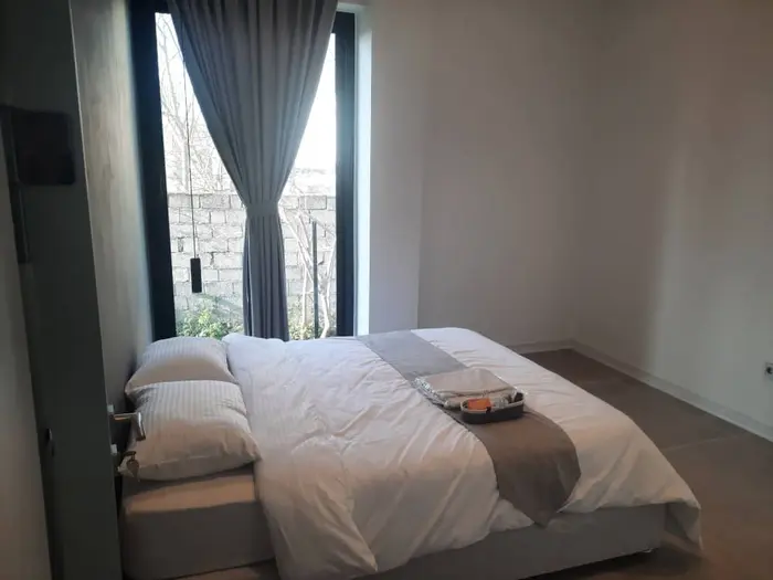 ویلا سه خوابه استخردار آبگرم عمارت کنج