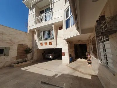 سوئیت دوخوابه گل زنبق واحد 6