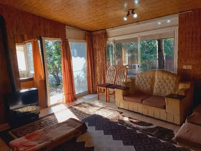 سوئیت فلت شیشه ای بومیت