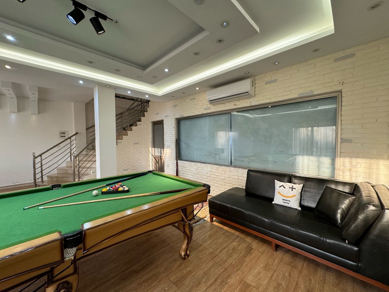 چهارخوابه تریپلکس استخردار آبگرم امین