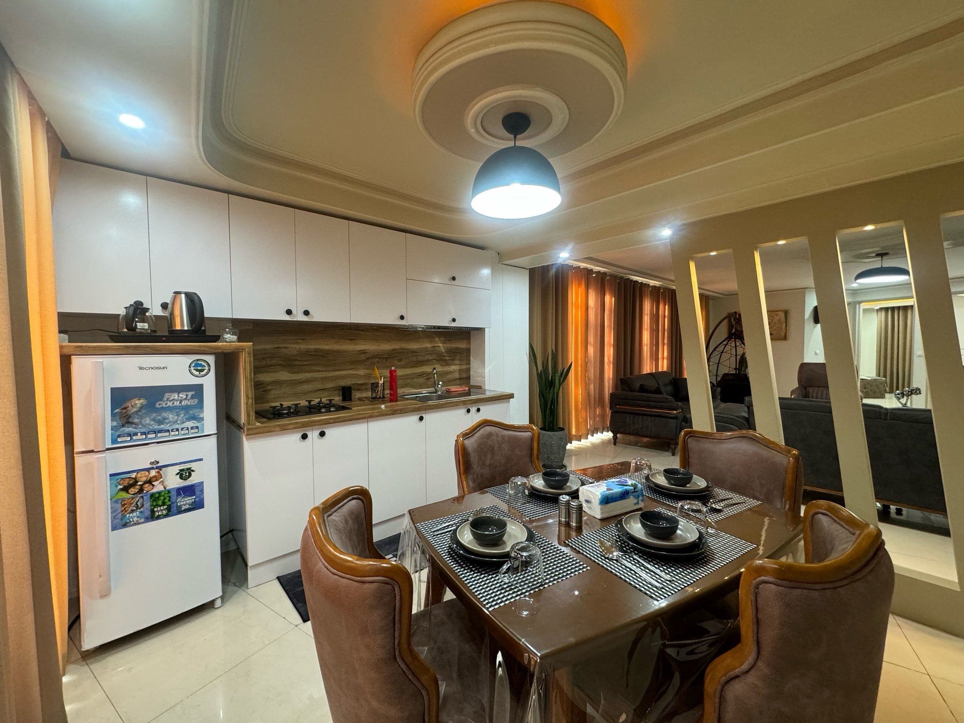 آپارتمان دوخوابه بهاران 6 پونک