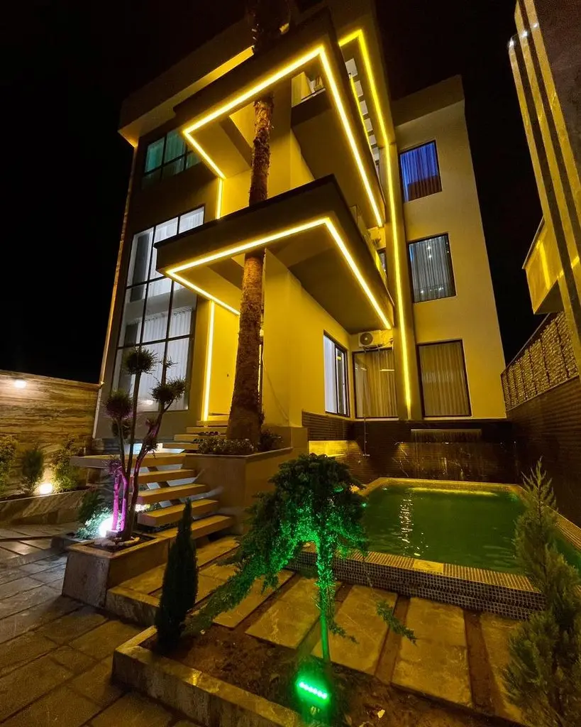 ویلا شش خوابه استخردار vip نسیم 8