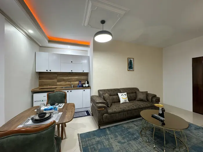 آپارتمان یک خوابه بهاران 10 پونک