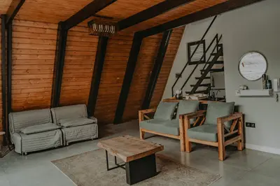 کلبه یک خوابه زانوس - واحد دوبلکس شوکا