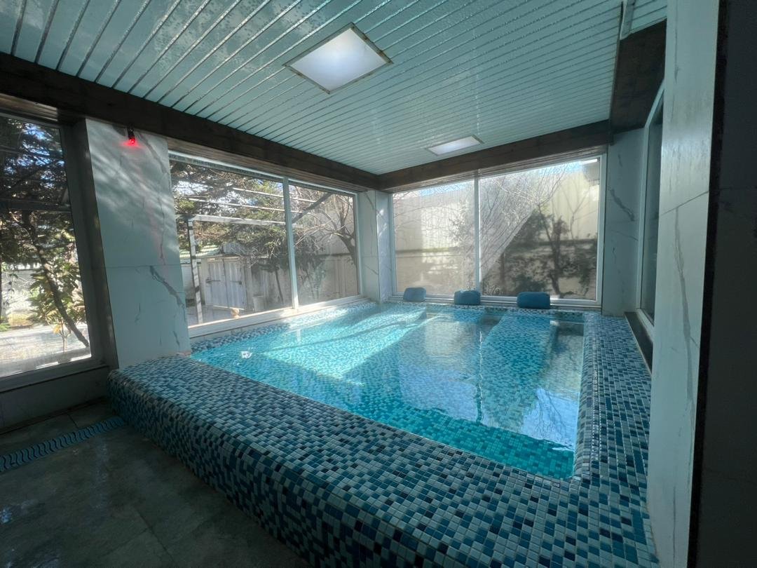 ویلا هشت خوابه استخردار پارک آبی آبگرم سبز