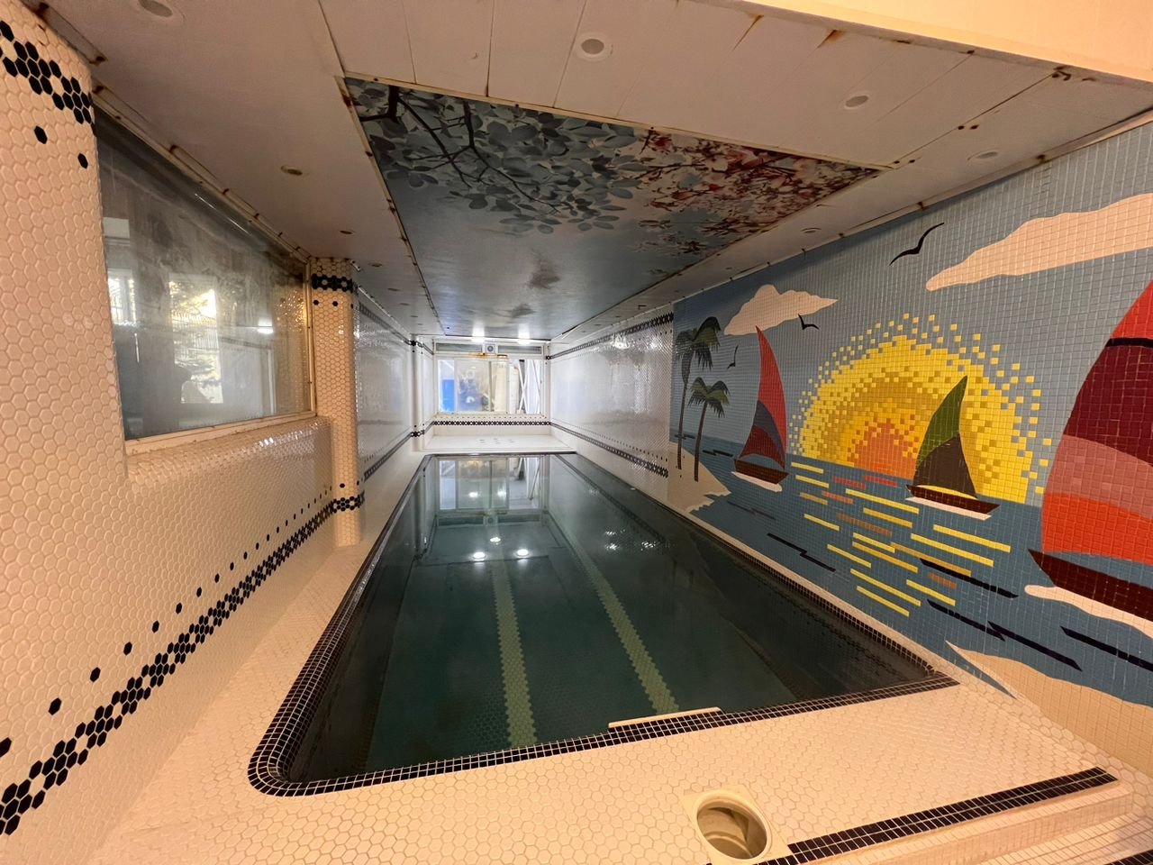 چهارخوابه استخردار آبگرم چوبی