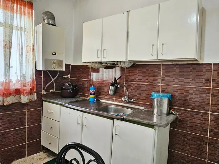 ویلا یک خوابه ولیعصر 4