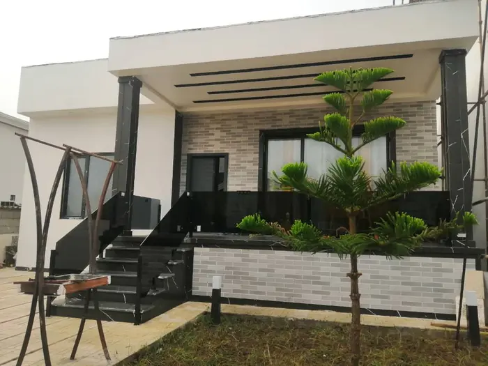 ویلا استخردار آبگرم سه خوابه باغ بهشت 2