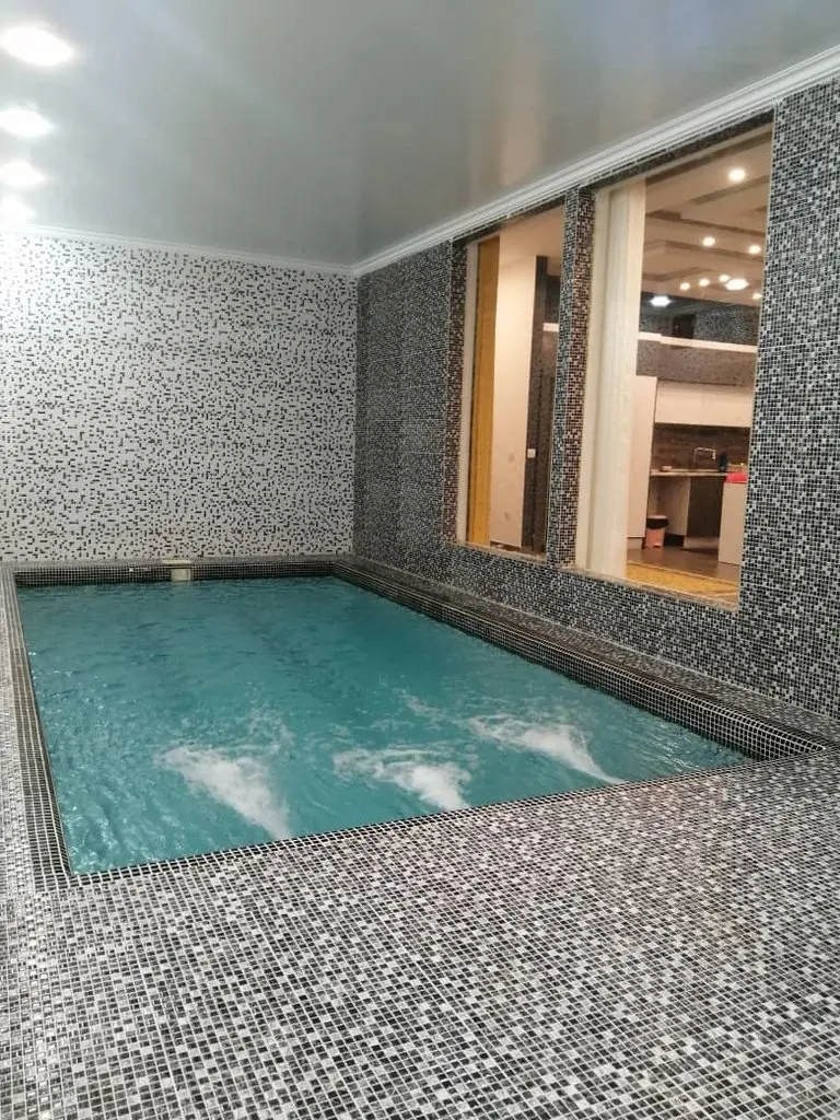 ویلا استخردار آبگرم سه خوابه باغ بهشت 2