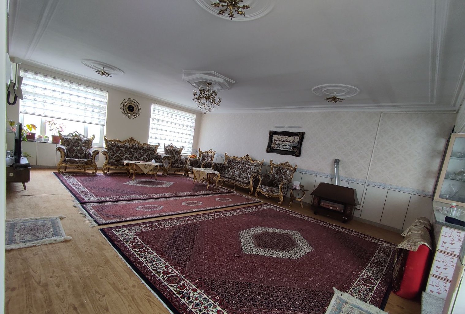 یک خوابه وندیک