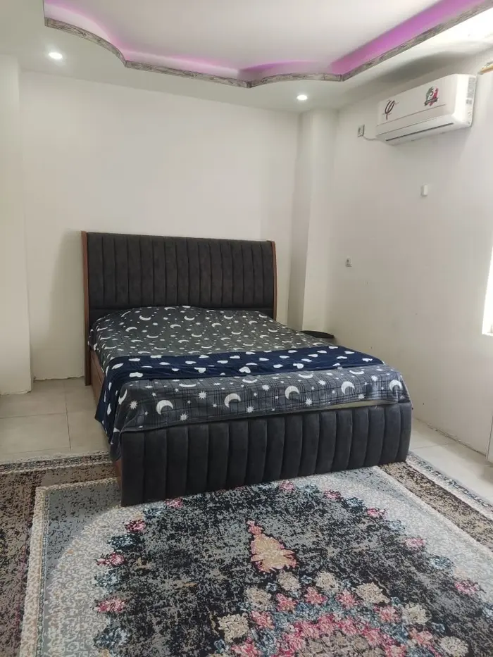 آپارتمان یک خوابه شاه چراغ ۵