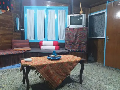 کلبه یک خوابه چوبی قاسم