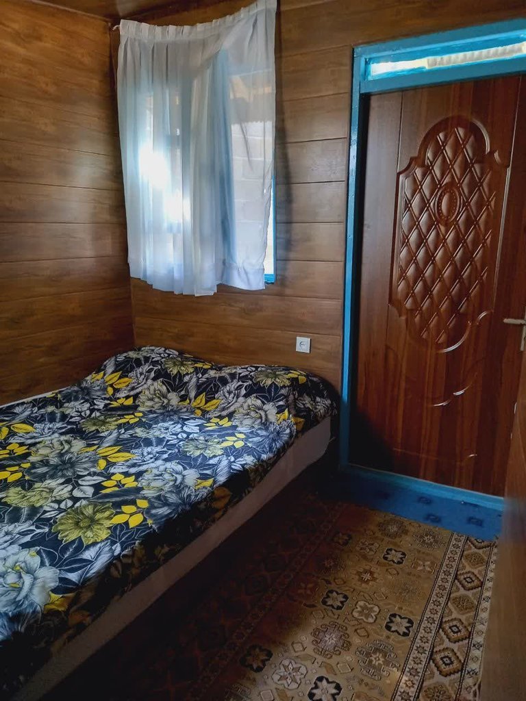 یک خوابه چوبی قاسم