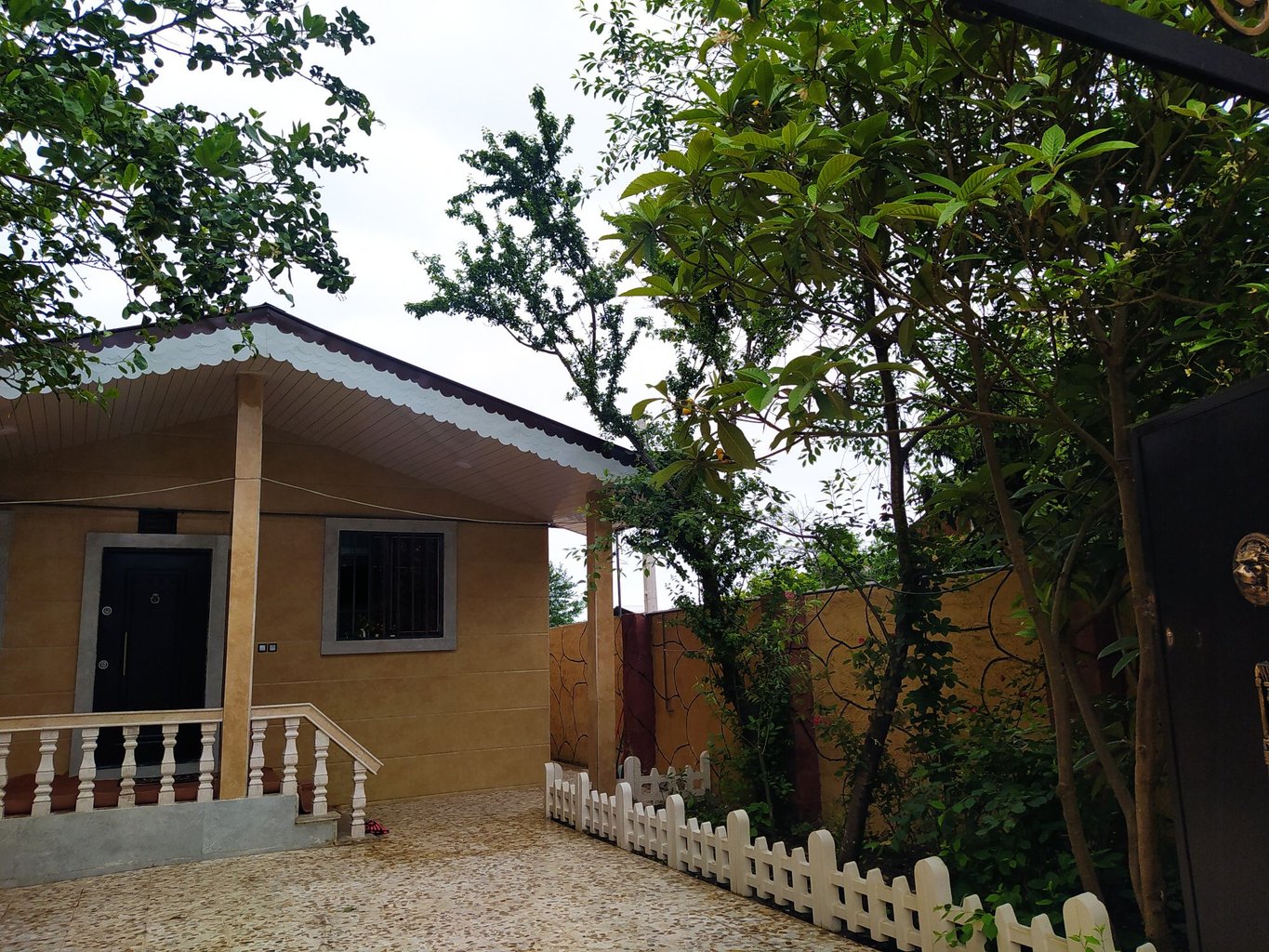 یک خوابه گیلوا محله