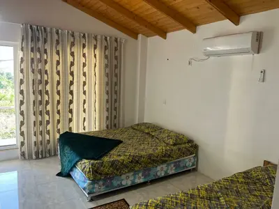 ویلا سه خوابه استخردار شریف زاده