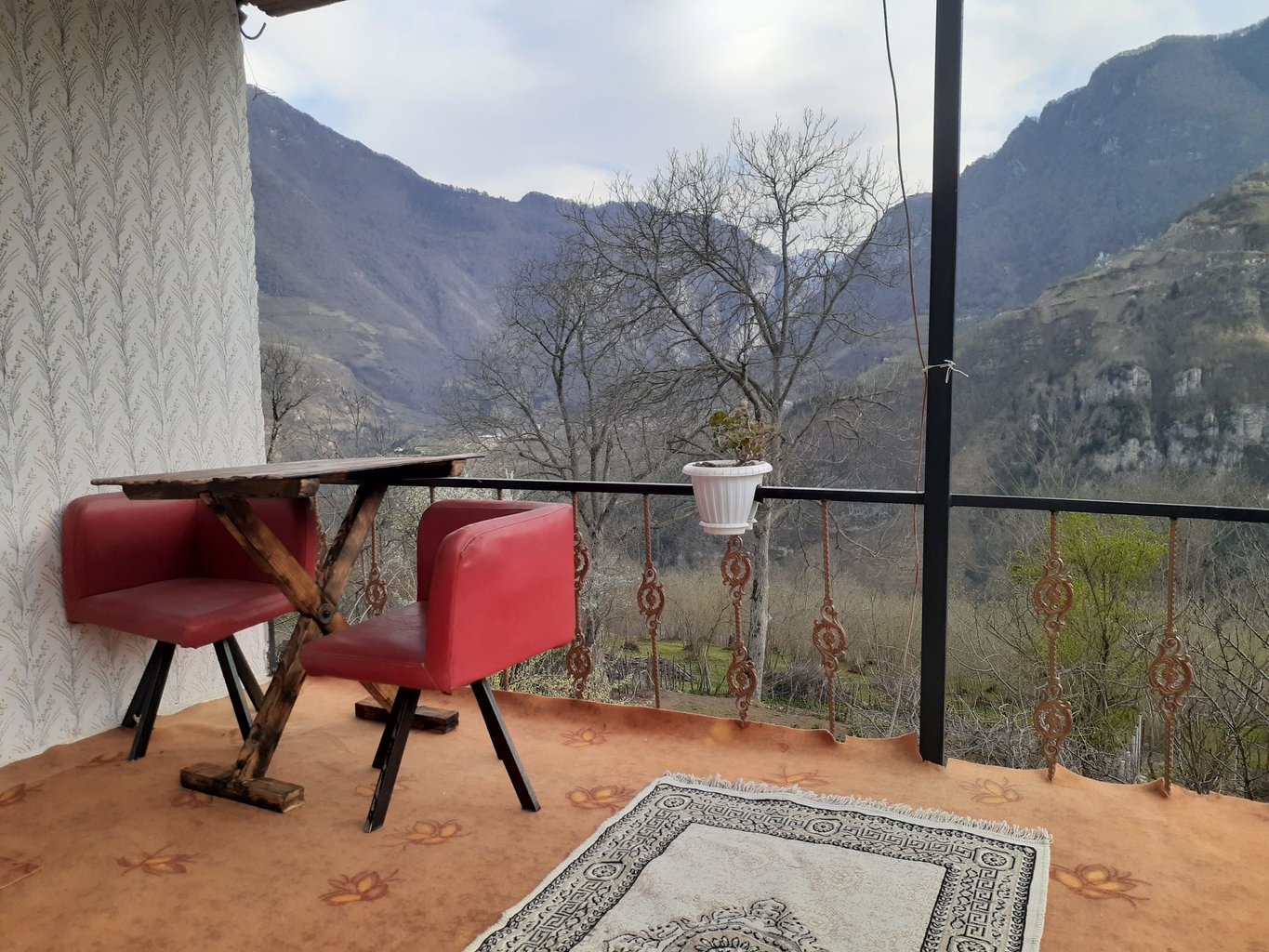 سوئیت یک خوابه آبشار میلاش