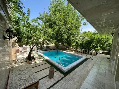 ویلا دوخوابه دوبلکس استخردار آبگرم کارن