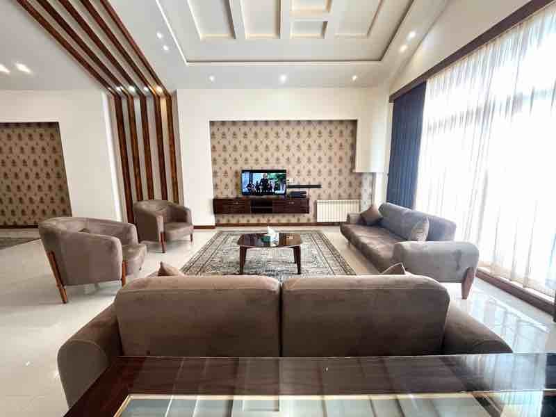 سه خوابه استخردار آبگرم عمارت سفید 2