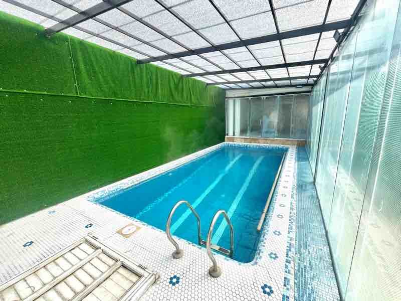 سه خوابه استخردار آبگرم عمارت سفید 2